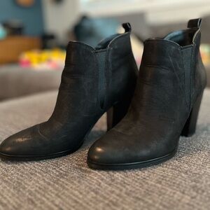 Michael Kors Brandy Black Ankle Boots